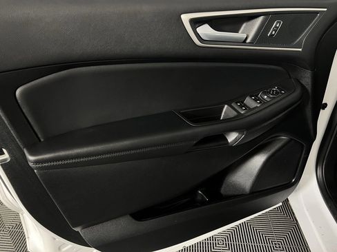 Used 2024 Ford Edge SEL w/ Convenience Package image 24