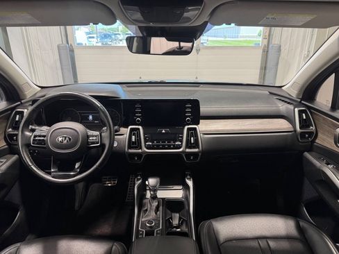 Used 2021 Kia Sorento EX AWD/4WD image 28