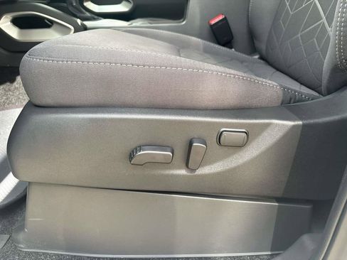 New 2026 Nissan Frontier SV w/ SV Convenience Package RWD image 10