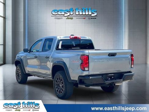 Used 2026 Chevrolet Colorado Trail Boss AWD/4WD image 5