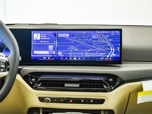 New 2026 BMW 330i xDrive Sedan w/ Premium Package image 14