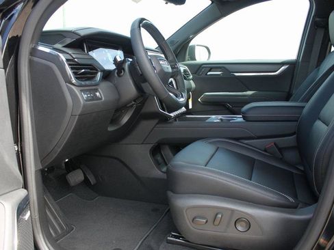 New 2026 GMC Acadia Elevation w/ Super Cruise Package image 13