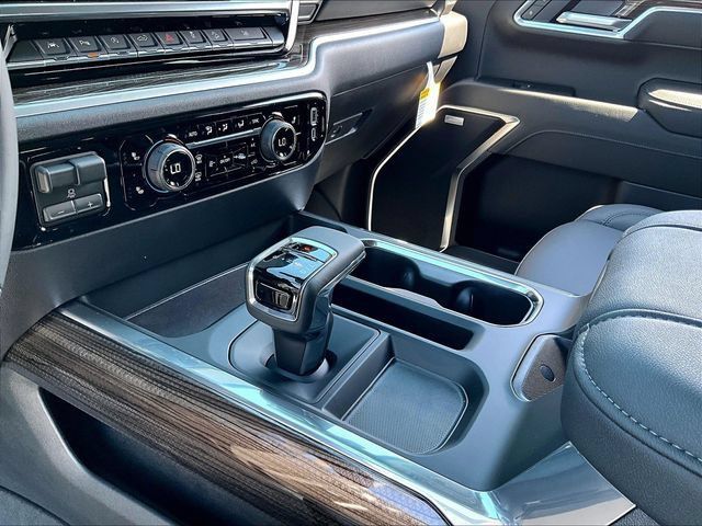 New 2026 Chevrolet Silverado 1500 RST w/ RST All Star Premium Package AWD/4WD image 13