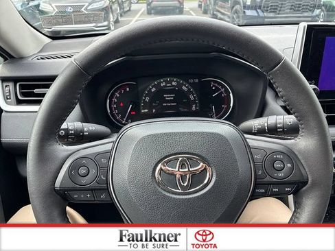 Used 2023 Toyota RAV4 XLE Premium AWD/4WD image 26