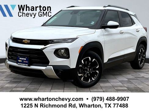 Used 2023 Chevrolet TrailBlazer LT w/ Convenience Package FWD image 1