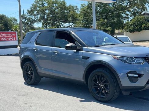 Used 2018 Land Rover Discovery Sport HSE AWD/4WD image 6