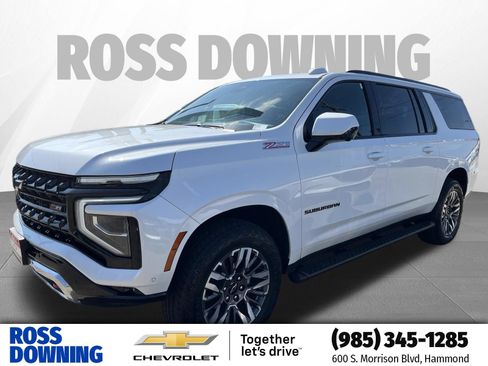 Certified 2025 Chevrolet Suburban Z71 AWD/4WD image 1