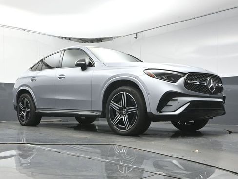 Used 2024 Mercedes-Benz GLC 300 4MATIC image 34