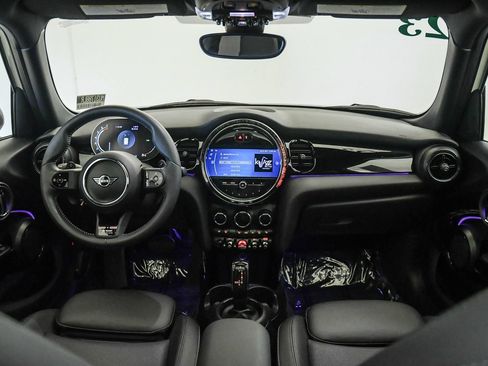 Used 2023 MINI Cooper S FWD image 15