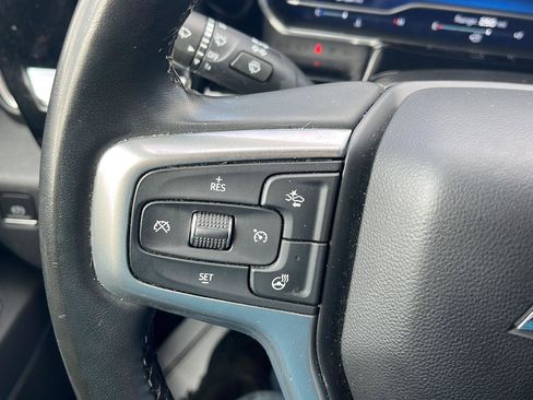 Used 2023 Chevrolet Silverado 1500 LT image 11