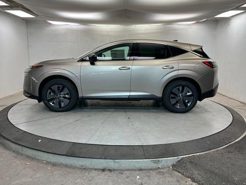 New 2026 Nissan Murano SL image 2