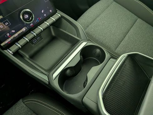 New 2026 GMC Terrain Elevation image 24