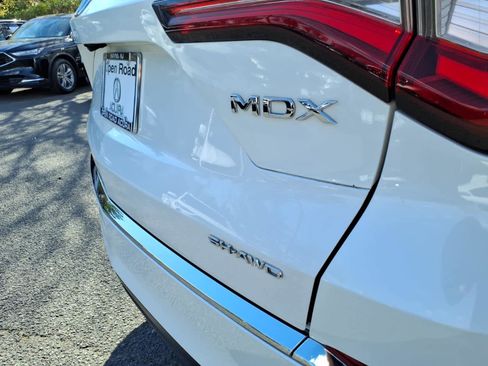Certified 2024 Acura MDX SH-AWD image 16