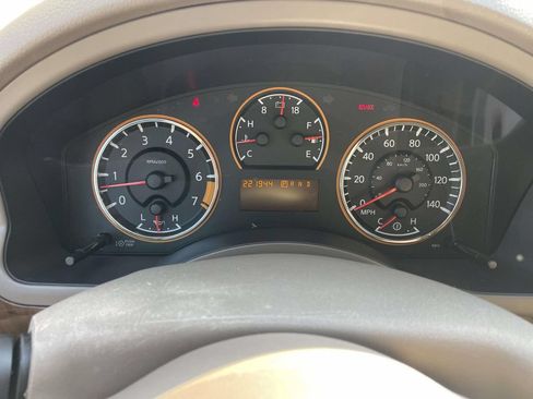 Used 2012 Nissan Armada SL w/ DVD FES Pkg RWD image 18