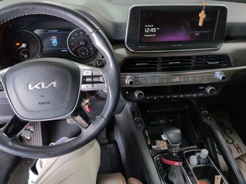 Used 2022 Kia Telluride SX w/ SX Prestige Package AWD/4WD image 10