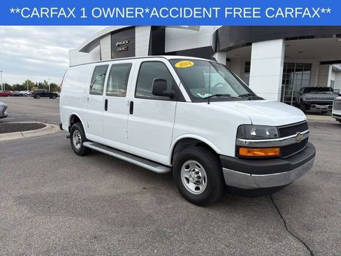 Used 2024 Chevrolet Express 2500 w/ Driver Convenience Package image 2