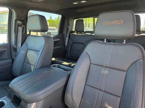 Used 2026 Chevrolet Silverado 1500 High Country AWD/4WD image 21