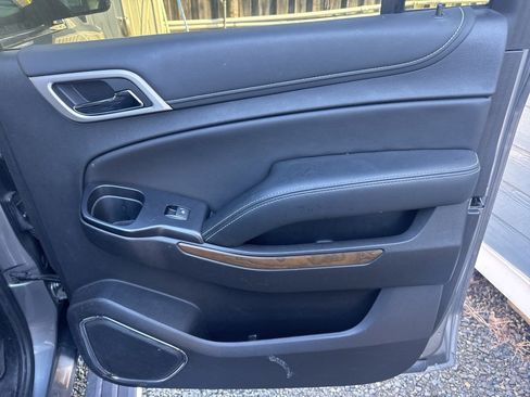 Used 2020 GMC Yukon XL Denali w/ Open Road Package image 11