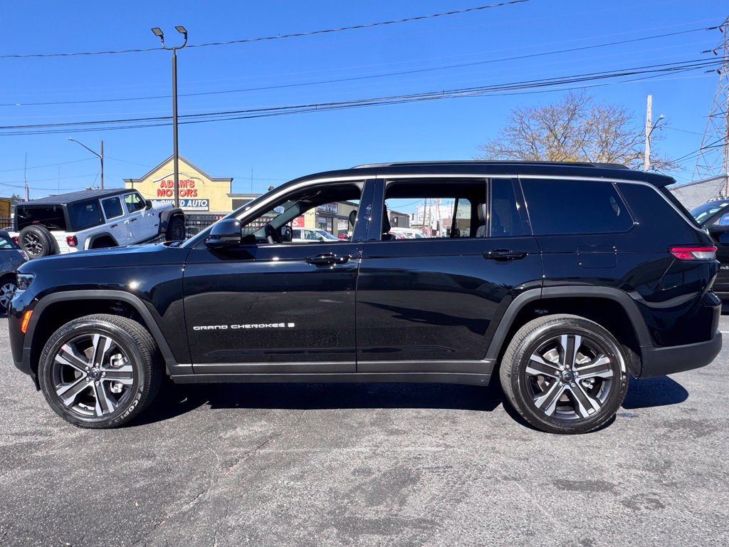 New 2027 Jeep Grand Cherokee L Limited AWD/4WD image 4
