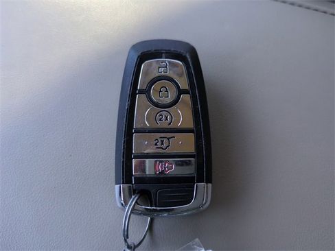 Used 2022 Lincoln Aviator Reserve w/ Equipment Group 201A image 37