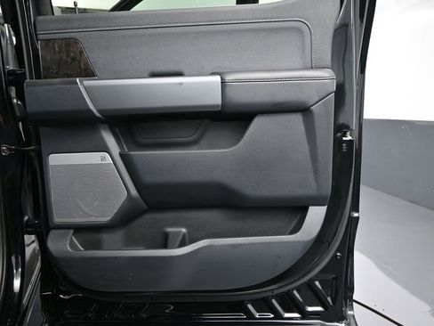 Used 2024 Ford F450 Lariat w/ Lariat Ultimate Package image 44