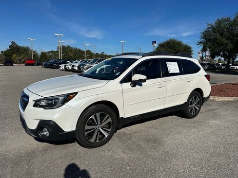 Used 2018 Subaru Outback 2.5i Limited image 13