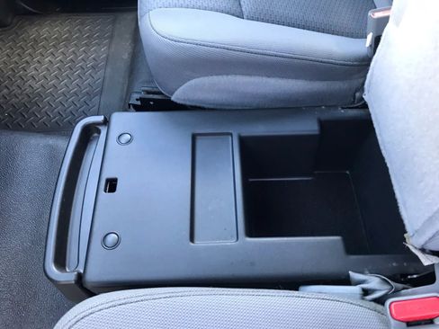 Used 2013 Ford F150 XL w/ Mid Equipment Group RWD image 22