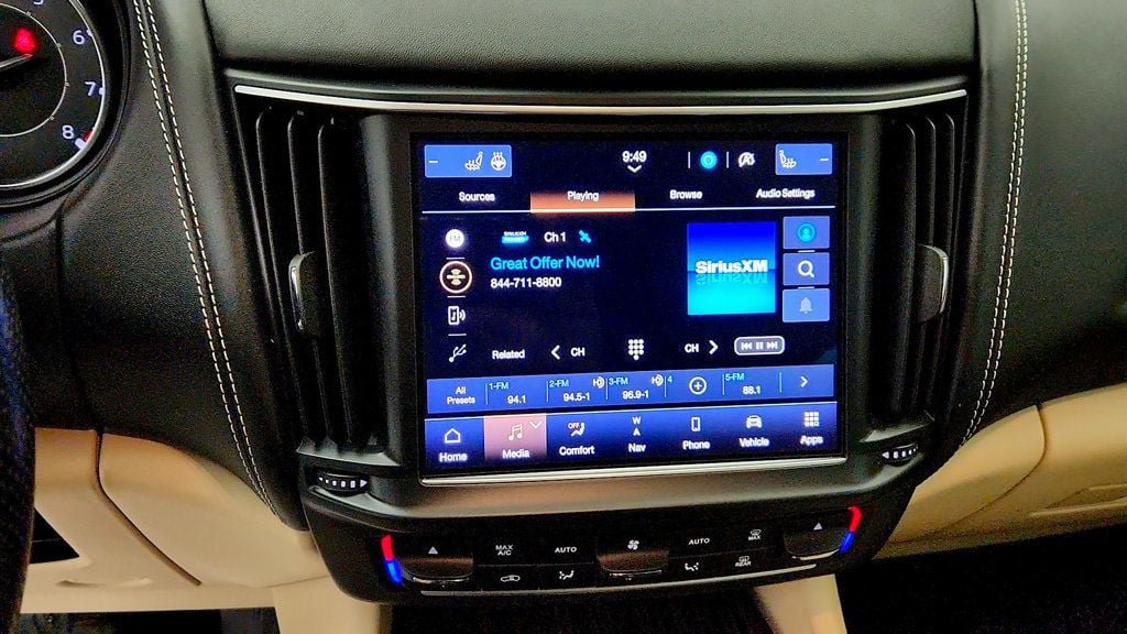 Used 2022 Maserati Levante GT AWD/4WD image 18