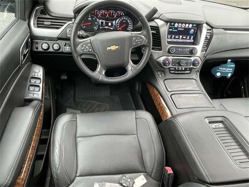 Used 2018 Chevrolet Tahoe Premier image 14