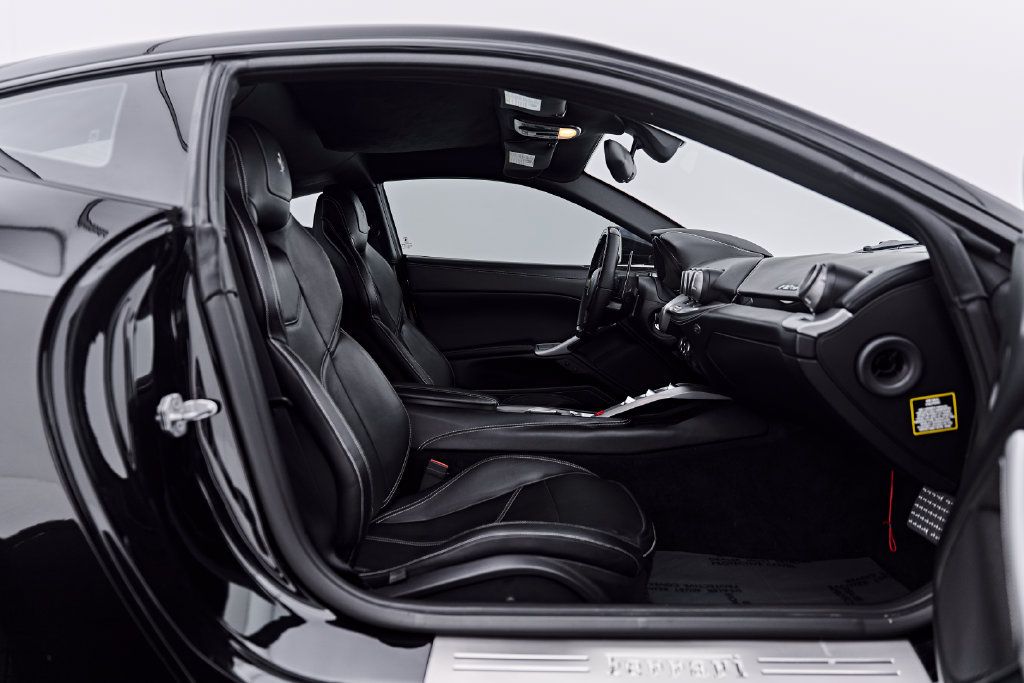 Used 2015 Ferrari F12 Berlinetta RWD image 40