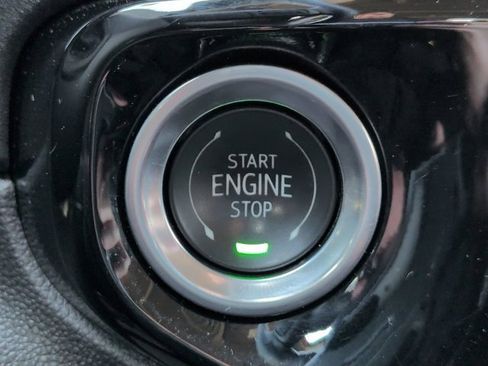 Used 2025 Chevrolet Silverado 1500 LT image 28