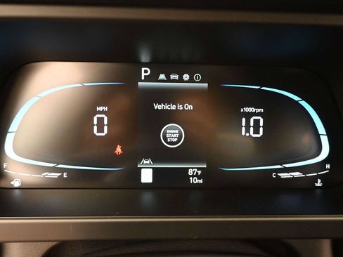 New 2026 Hyundai Elantra SEL Sport FWD image 17