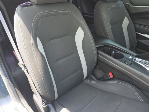 Used 2019 Chevrolet Camaro LT RWD image 13