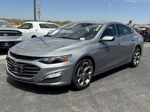 Used 2023 Chevrolet Malibu LT FWD image 3
