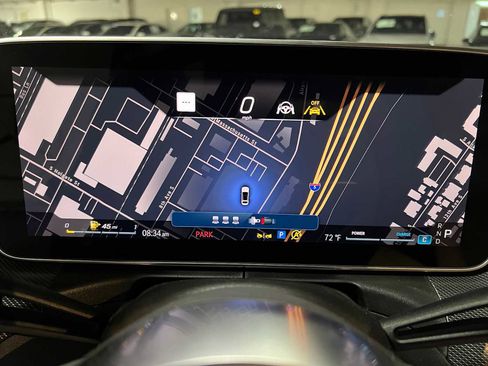 Used 2025 Mercedes-Benz C 300 4MATIC Sedan image 25