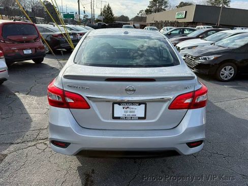 Used 2019 Nissan Sentra SV image 6