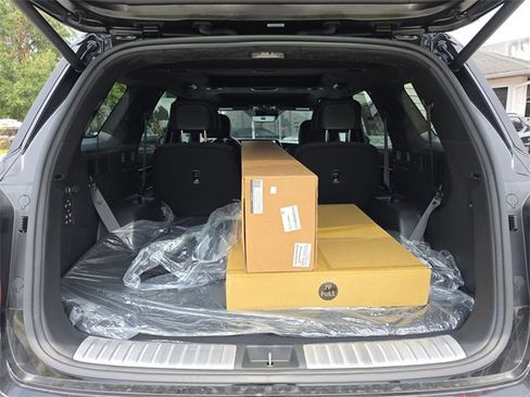 New 2025 Hyundai Palisade Calligraphy image 8