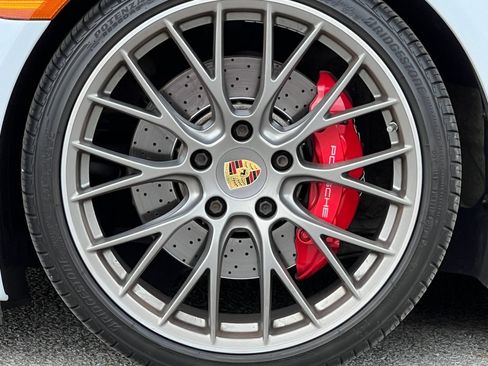 Used 2017 Porsche 911 Carrera 4S AWD/4WD image 15