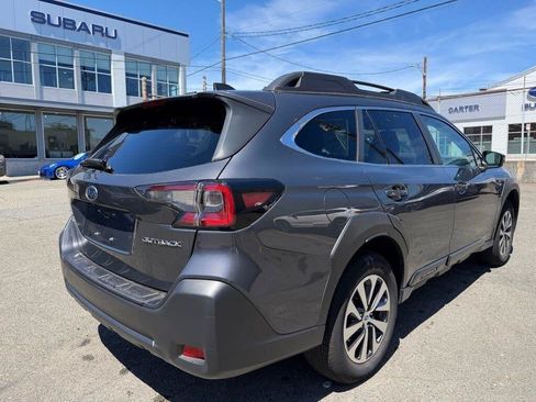 Certified 2024 Subaru Outback Premium w/ Popular Package #1 AWD/4WD image 8