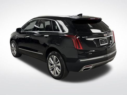 Certified 2025 Cadillac XT5 Premium Luxury image 10