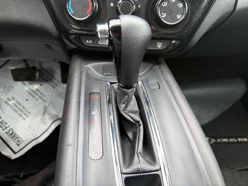 Used 2022 Honda HR-V LX image 21