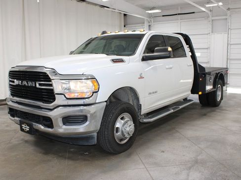 Used 2020 RAM 3500 Big Horn AWD/4WD image 4