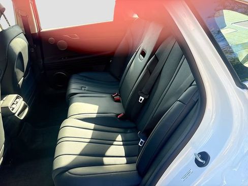 Used 2024 Genesis G80 image 21