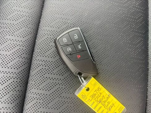 New 2026 Chevrolet Equinox LT w/ Convenience Package II FWD image 26