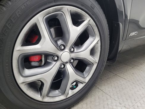 Used 2018 Kia Sorento SX image 31