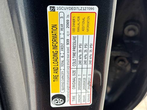 Used 2020 Chevrolet Silverado 1500 LT AWD/4WD image 33