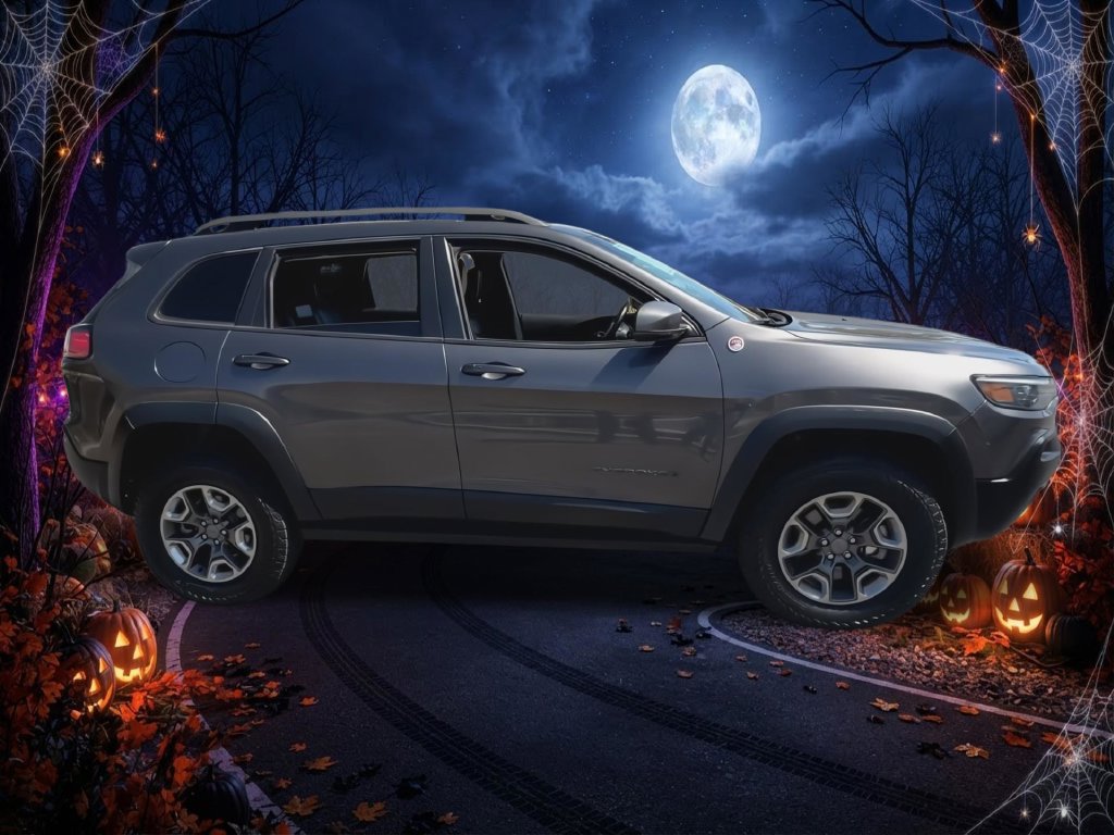 Certified 2019 Jeep Cherokee Trailhawk AWD/4WD image 10