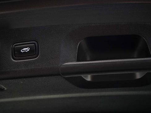 Used 2020 Kia Telluride SX w/ SX Prestige Package AWD/4WD image 19