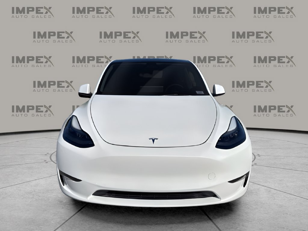 Used 2025 Tesla Model Y Long Range AWD/4WD image 8