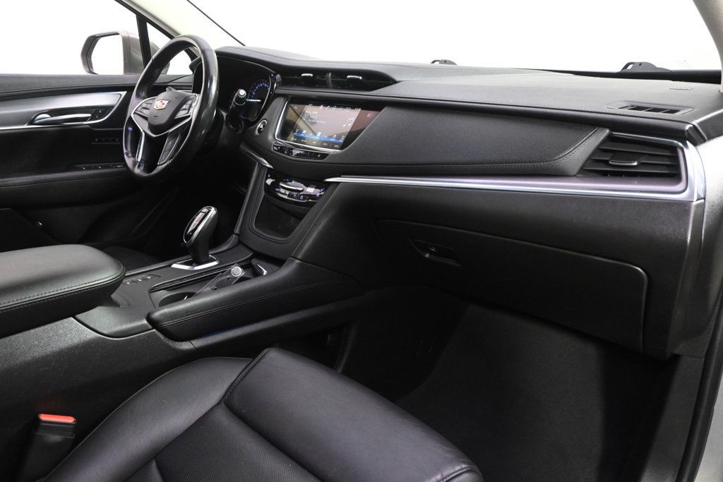Used 2019 Cadillac XT5 Premium Luxury AWD/4WD image 15